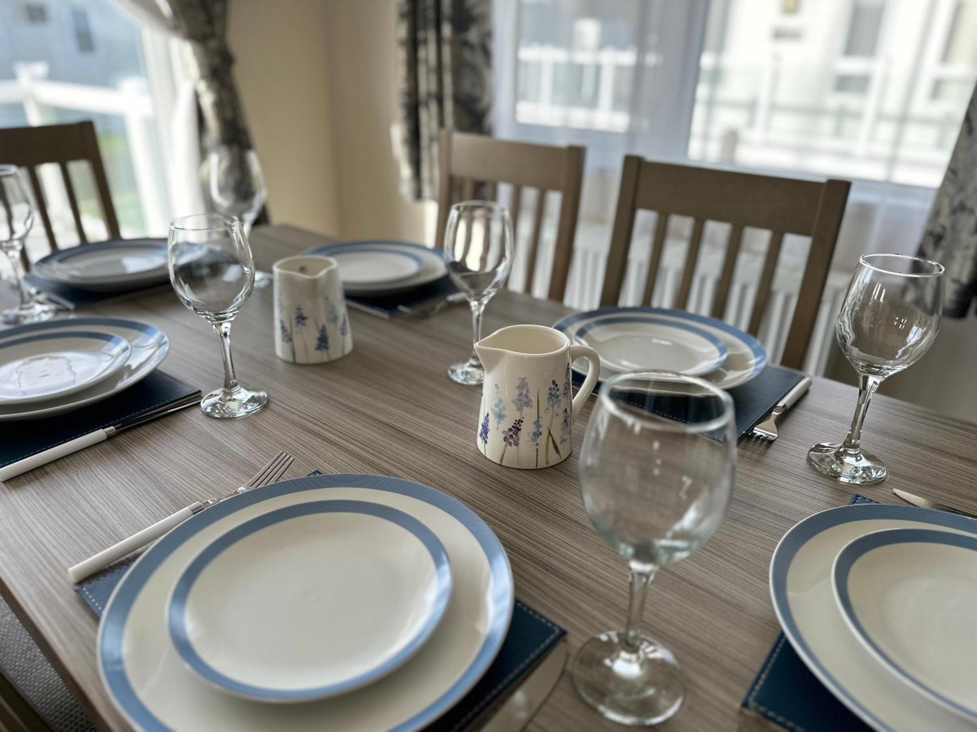Bluebell Lodge, Dog Friendly South Cerney Buitenkant foto
