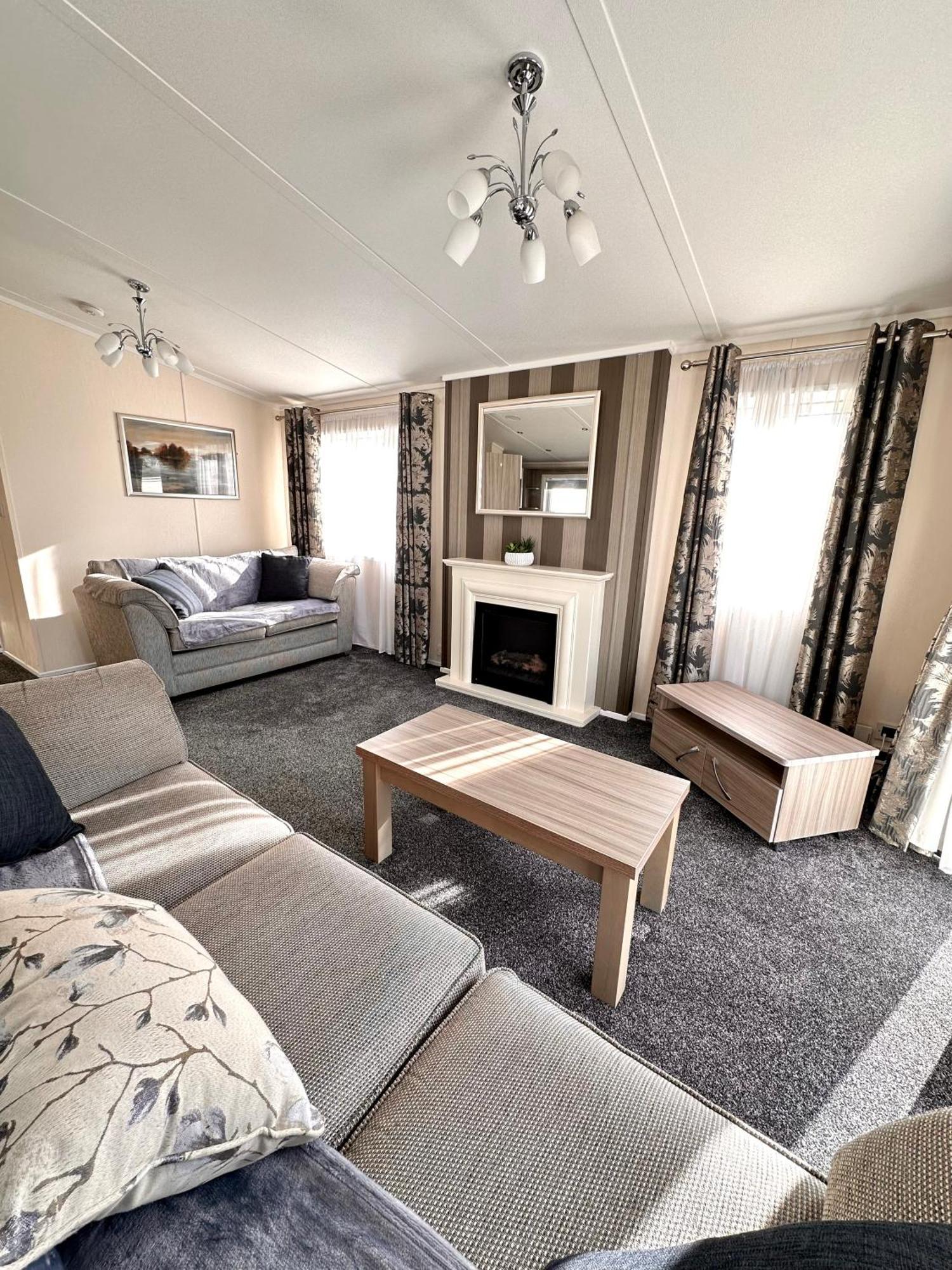 Bluebell Lodge, Dog Friendly South Cerney Buitenkant foto