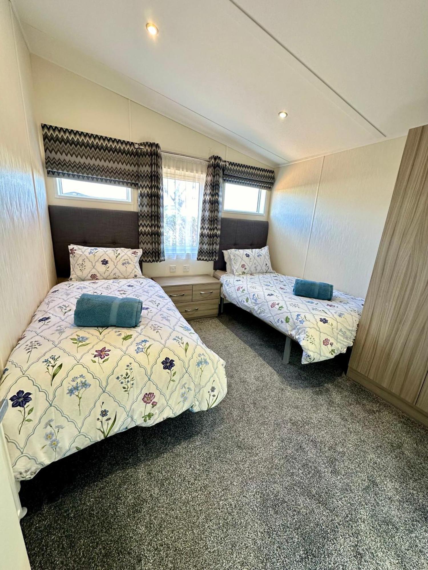 Bluebell Lodge, Dog Friendly South Cerney Buitenkant foto